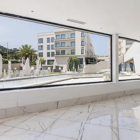 Hotiday Cefalù